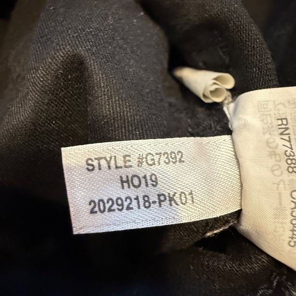 Madewell Roadtripper Jeans in Bennett Black 31903 - Picture 15 of 16